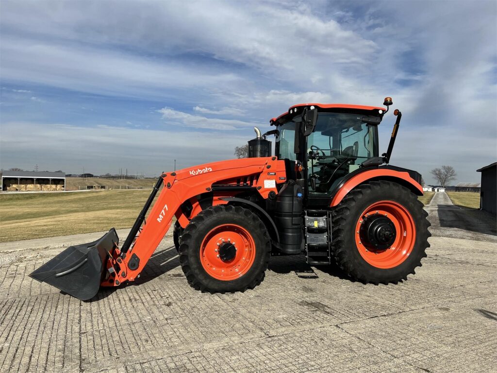 2019 KUBOTA M8-181