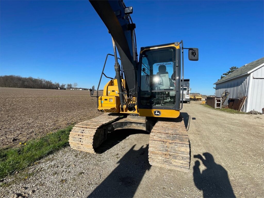 2019 JOHN DEERE 130G