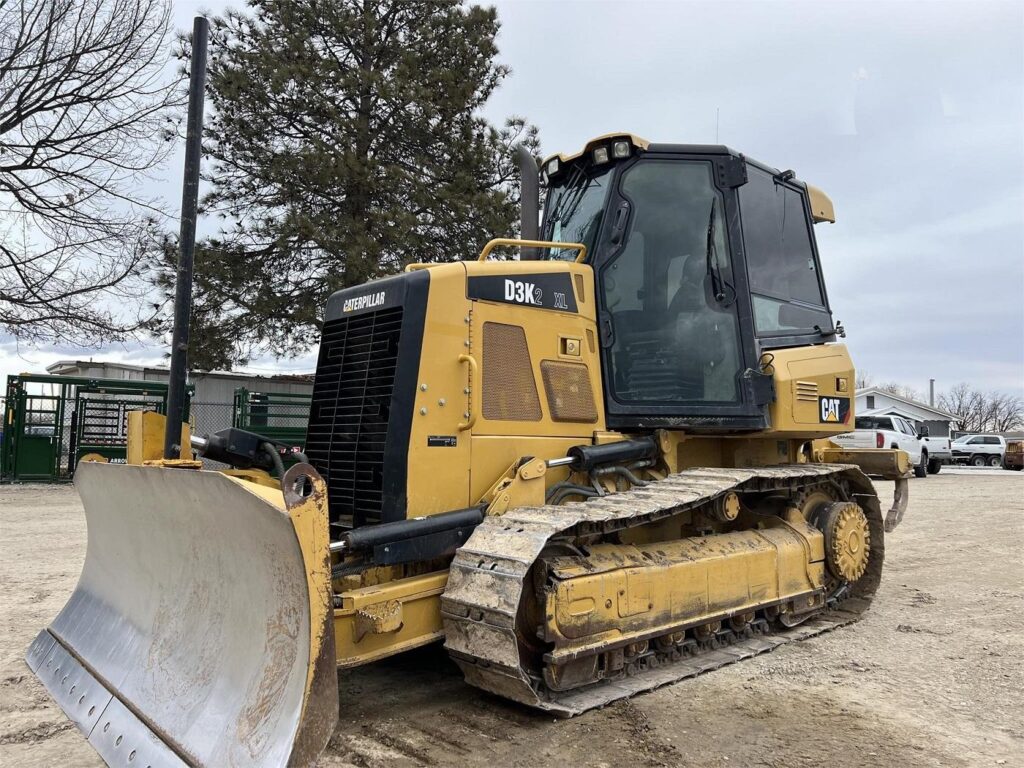 2013 Caterpillar D3K2 XL